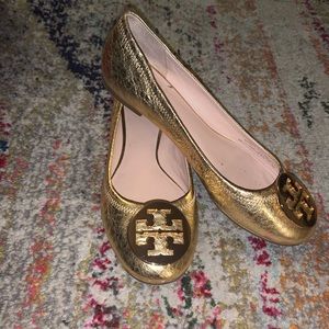 Metallic gold TORY BURCH FLATS SIZE 9